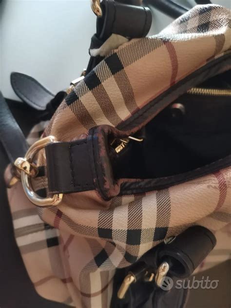 Borsa burberry bauletto in Abbigliamento e accessori 